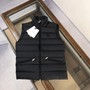 moncler جاكيت