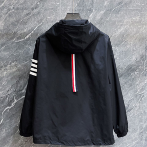 burberry جاكيت