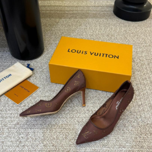 louis vuitton حذاء نسائي