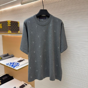 louis vuitton تيشيرت رجالي