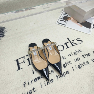 jimmy choo حذاء نسائي
