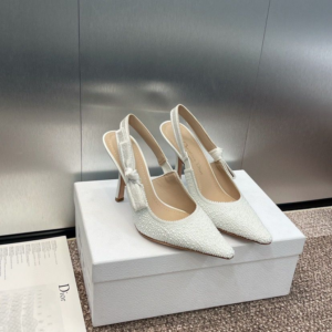 dior حذاء نسائي