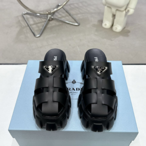 prada سليبر رجالى