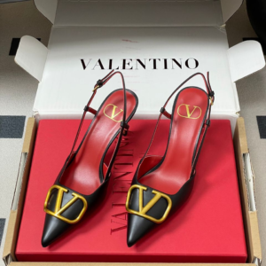 valentino حذاء نسائى