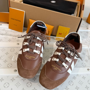 louis vuitton حذاء