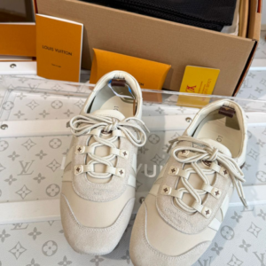 louis vuitton حذاء