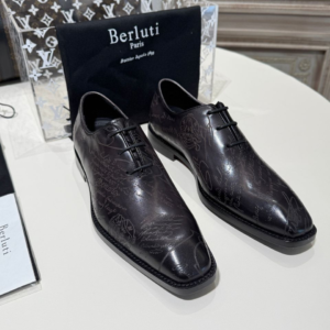 berluti حذاء رجالى