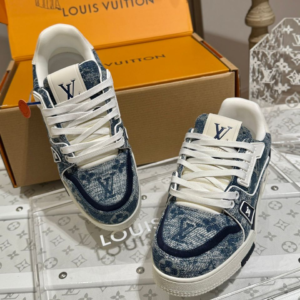 louis vuitton حذاء