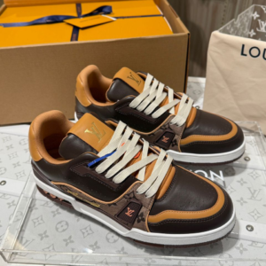 louis vuitton حذاء