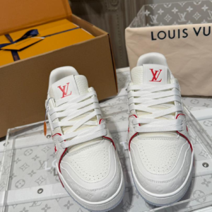 louis vuitton حذاء