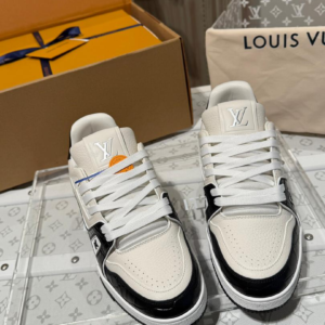 louis vuitton حذاء