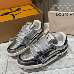 louis vuitton حذاء