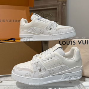 louis vuitton حذاء