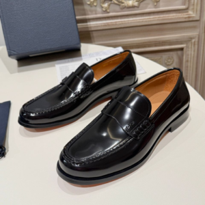 dior حذاء رجالى