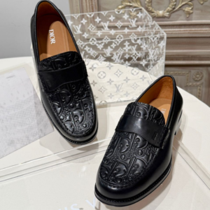dior حذاء رجالى