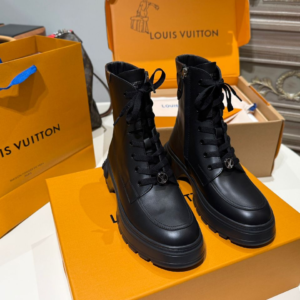 louis vuitton حذاء رجالى