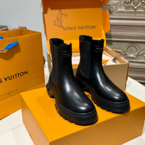 louis vuitton حذاء رجالى