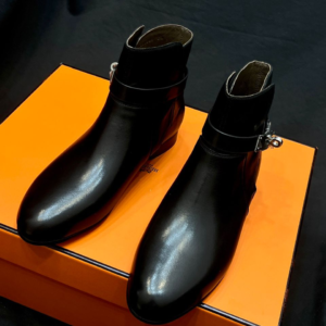 hermes حذاء نسائى