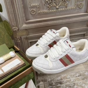 gucci حذاء نسائى