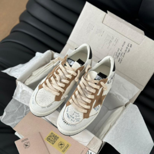 golden goose حذاء نسائى