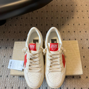 balenciaga حذاء