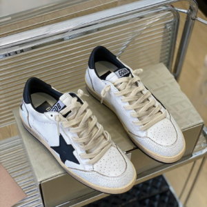 golden goose حذاء نسائى